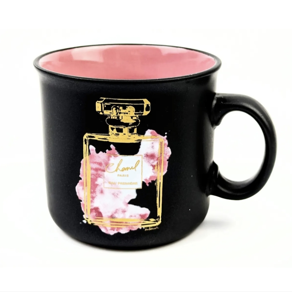 NWT Amanda Greenwood Art Chanel Mug